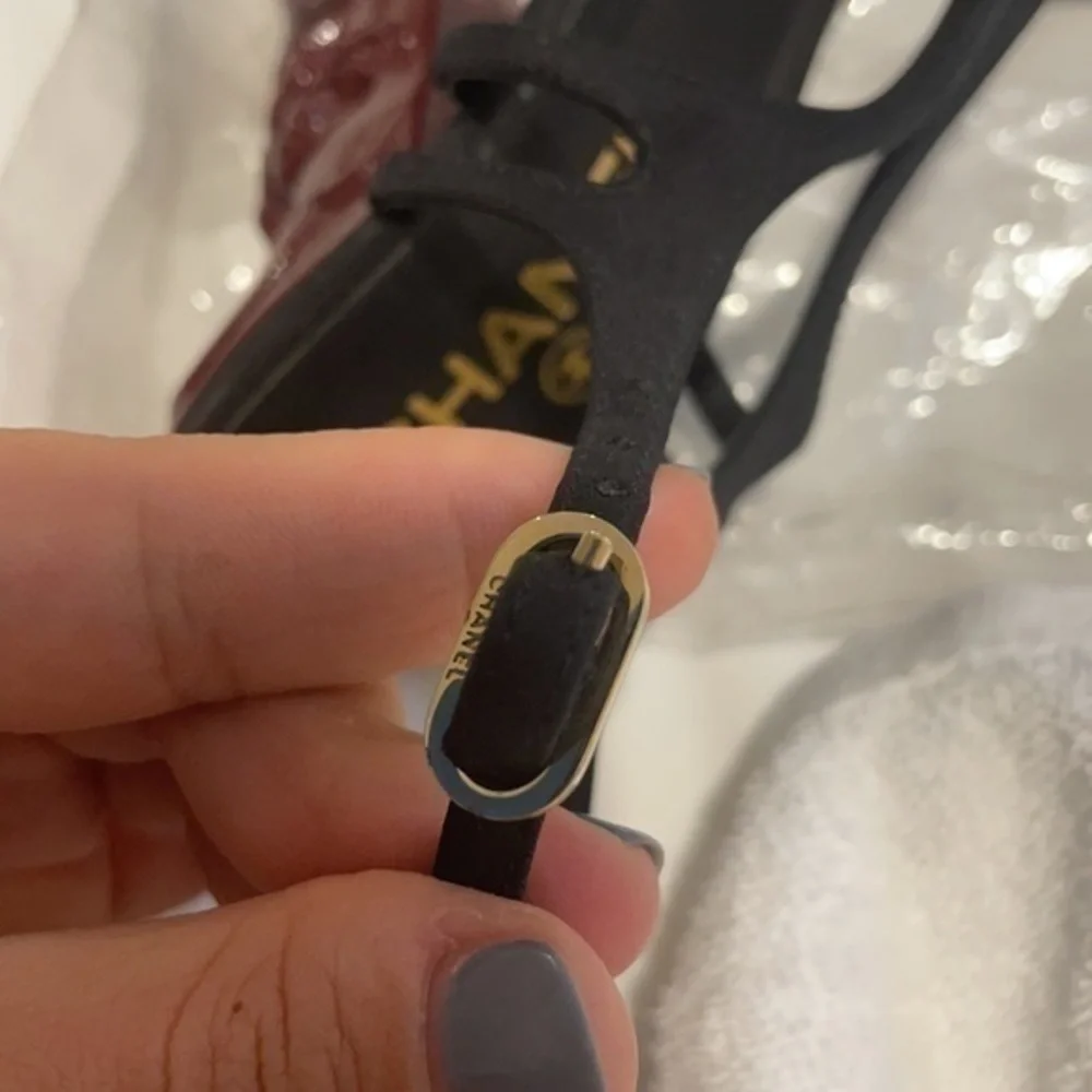 **CHANEL** Satin Heels Size 40 - Picture 15 of 16